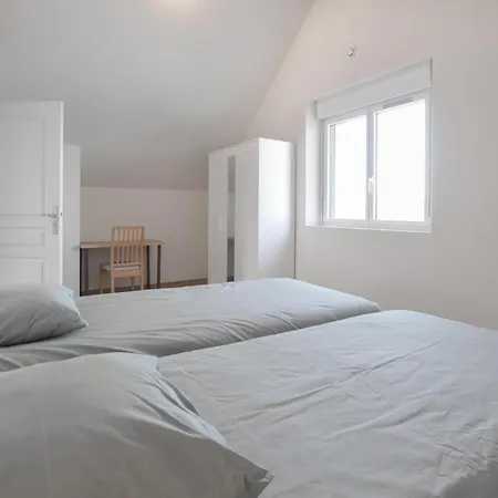 3 Bedroom Awesome In