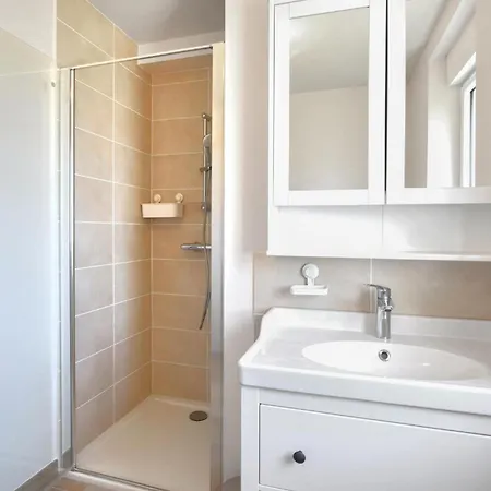 3 Bedroom Beautiful In