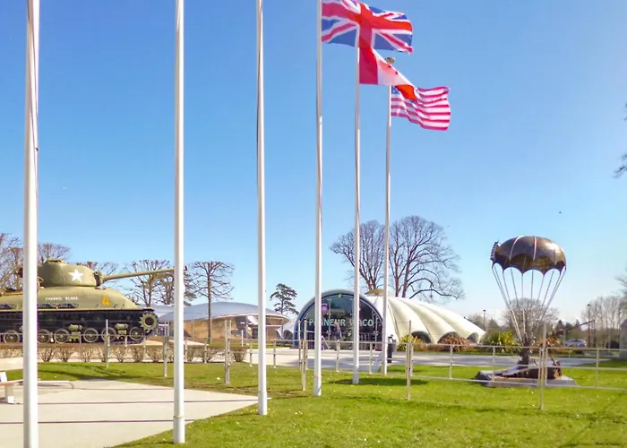 3 Bedroom Beautiful In * Créances