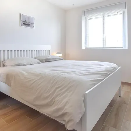 3 Bedroom Beautiful In 度假居 Créances