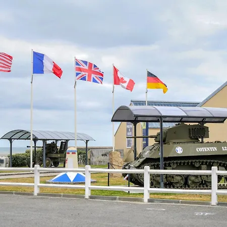 3 Bedroom Beautiful In * Créances