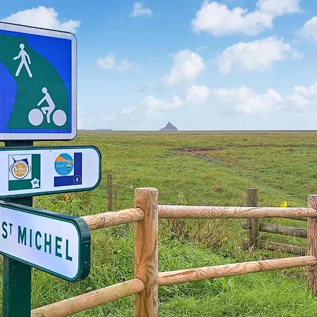 3 Bedroom Beautiful In 度假居 *